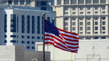 السفارة الأميركية تعلن إلغاء جميع مواعيد التأشيرات