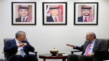 الصفدي يشيد بالدور الإنساني للأونروا في غزة