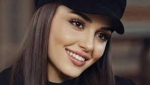 هاندة إرتشيل إلى الطب الشرعي بعد مثولها في المحكمة - فيديو