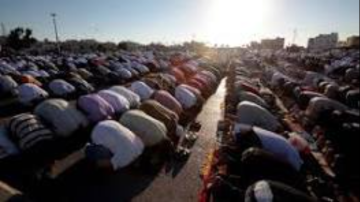 الأوقاف : صلاة عيد الفطر عند الساعة 7:15 صباحا الأوقاف : صلاة عيد الفطر عند الساعة 7:15 صباحا