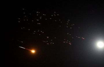 هجوم صاروخي إيراني كبير على مناطق واسعة بإسرائيل