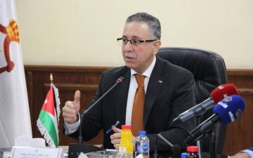 وزير الصناعة: مخزون الغذاء في الأردن مطمئن.. ليس هناك ما يدعو للتهافت 