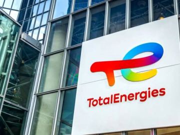 توتال إنيرجيز تعلن التزامها بجميع عقود الغاز الطبيعي المسال توتال إنيرجيز تعلن التزامها بجميع عقود الغاز الطبيعي المسال