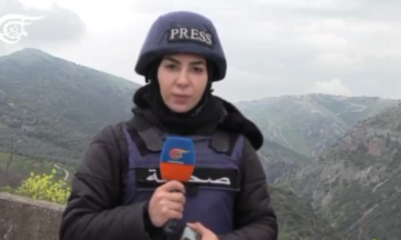 استشهاد 3 صحافيين بغارة إسرائيلية على سيارة قرب جزين جنوبي لبنان