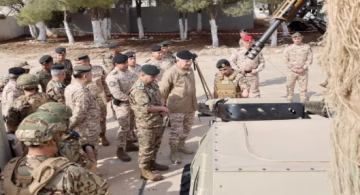 الحنيطي يؤكد أولوية الجاهزية القتالية خلال زيارته لواء الملك حسين بن علي