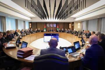 الحكومة توافق على وثيقة منحة الناقل الوطني