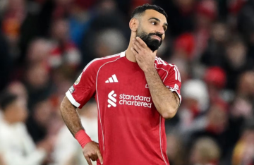 أبو تريكة يوجه نصيحة هامة لمحمد صلاح بعد تقدمه في السن وتراجع مستواه (فيديو)