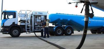 المسلماني: ارتفاع الفيول على الطائرات بنسبة 92 ينعكس مباشرة على أسعار التذاكر