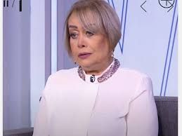 هالة فاخر: كنت لازم أخلع الحجاب عشان عيالي