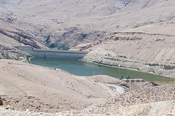 بعد امتلائها بالكامل .. فيضان 4 سدود في الجنوب وتحذيرات عاجلة للمواطنين