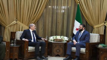 وزير الخارجية: نمضي برؤية واضحة وإرادة قوية في تعزيز العلاقات مع سوريا