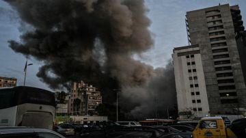 جيش الاحتلال الإسرائيلي يعلن ضرب أهداف لحزب الله في بيروت جيش الاحتلال الإسرائيلي يعلن ضرب أهداف لحزب الله في بيروت