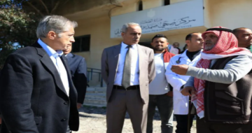 رئيس الوزراء جعفر حسان في زيارة تفقدية لمؤسسات في إربد وعجلون