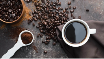 ماذا يحدث لضغط الدم عند التوقف عن تناول الكافيين؟ ماذا يحدث لضغط الدم عند التوقف عن تناول الكافيين؟