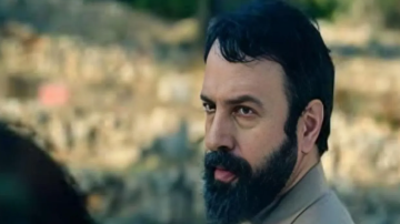 مسلسل مولانا الحلقة 15.. جابر يواجه العقيد كفاح ويكشف أسرار نمر وعمران مسلسل مولانا الحلقة 15.. جابر يواجه العقيد كفاح ويكشف أسرار نمر وعمران