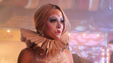 سارة أبي كنعان تخطف الأنظار بشخصية الحسناء المصابة بالسرطان 