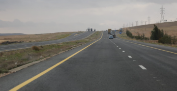 صيانة 20 كم من الطريق الصحراوي بكلفة 3.25 مليون دينار