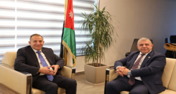 وزير الزراعة يودع ممثل الفاو في الأردن ويثمن الشراكة الزراعية المستدامة وزير الزراعة يودع ممثل الفاو في الأردن ويثمن الشراكة الزراعية المستدامة