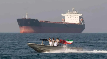 تضارب روايات حول مرور ناقلات النفط الهندية عبر مضيق هرمز