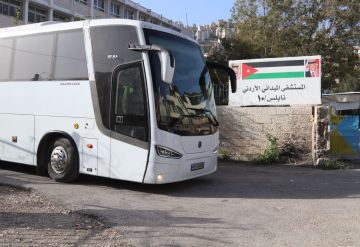 طواقم المستشفى الميداني الأردني نابلس 10 تباشر أعمالها