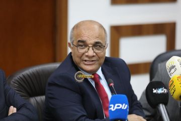 نقيب الصحفيين يطالب بعدالة انتقالية ودراسة أثر رفع سن التقاعد على سوق العمل