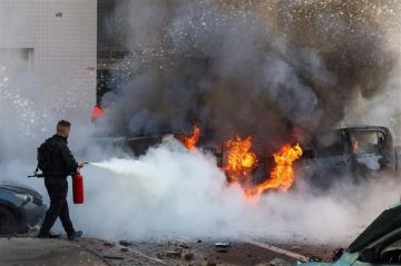 إعلام إسرائيلي: أضرار في تل أبيب الكبرى جراء صواريخ إيران.. وتسجيل 142 إصابة خلال 24 ساعة عاجل