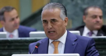 النعيمات يكشف عن عمل رئيس وزراء سابق لدى دولة أجنبية: مطالب بالتحقق الفوري