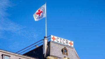 الصليب الأحمر يحذر من اقتراب حرب إيران من نقطة اللاعودة 