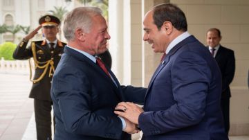 الملك ينبه لخطورة فرض واقع جديد في القدس والضفة الغربية