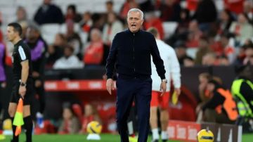 الاتحاد البرتغالي يوقف مورينيو