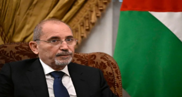 الصفدي يبحث هاتفيا مع نظيره الجيبوتي تداعيات التصعيد الإقليمي