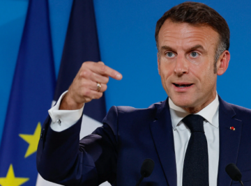 ماكرون يحذر إسرائيل من احتلال أراض في لبنان