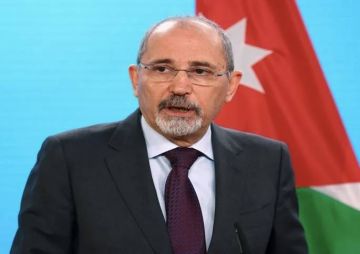 الصفدي لعدد من نظرائه: لا يجب نسيان الكارثة الإنسانية بغزة والإجراءات الإسرائيلية اللاشرعية في الضفة