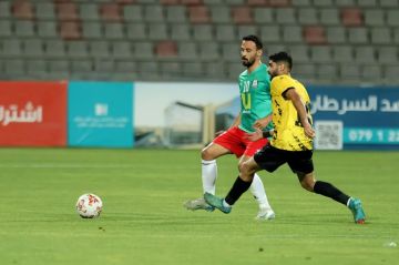 الوحدات يشعل الدوري ويفوز على الحسين بثلاثية