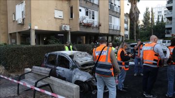 هآرتس: مقتل 21 إسرائيليا وتضرر آلاف المباني وآلاف السيارات جراء القصف الإيراني عاجل هآرتس: مقتل 21 إسرائيليا وتضرر آلاف المباني وآلاف السيارات جراء القصف الإيراني عاجل