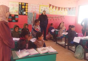 الجريري يتفقد الواقع التعليمي في مدرسة حوارة بني صخر الأساسية المختلطة.