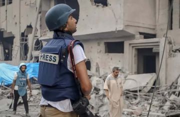 الاتحاد الدولي للصحفيين يتهم إسرائيل بالاعتداء على حرية الصحافة الاتحاد الدولي للصحفيين يتهم إسرائيل بالاعتداء على حرية الصحافة