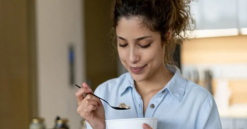 دراسة تحذر من نوع من الأطعمة يهدد صحة العظام.. ما هو؟