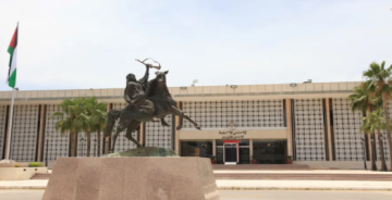 أعيان: حكمة الملك رسخت نهج الدولة القوية المتماسكة