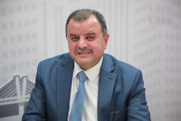 حلفاء ترامب ينقلبون عليه .. رئيسنا الذي يظهر وهو يصلي في البيت الأبيض ليس مسيحيا .. لقد أصبح مجنونا وسيدمر العالم