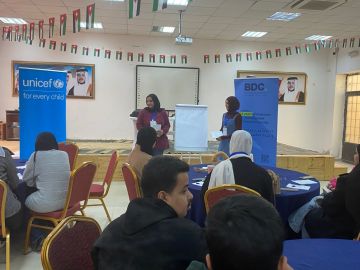 دورة تدريبية حول إدارة المشاريع في مركز شابات المزار الشمالي.