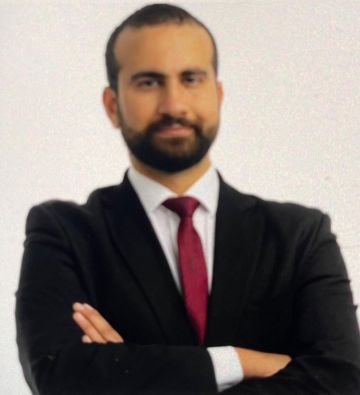 تهنئة للمهندس منذر الخشمان بحصوله على الماجستير بامتياز من جامعة بادوا