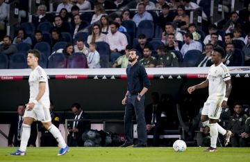 مفاجأة مدوية في مدريد ..  اسم غير متوقع لقيادة الملكي