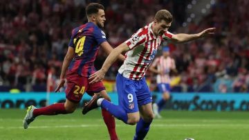 مجدداً.. برشلونة يشتكي للاتحاد الأوروبي بسبب التحكيم 