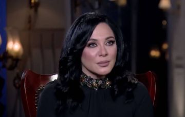 سلاف فواخرجي تكشف تفاصيل دقيقة سلاف فواخرجي تكشف تفاصيل دقيقة