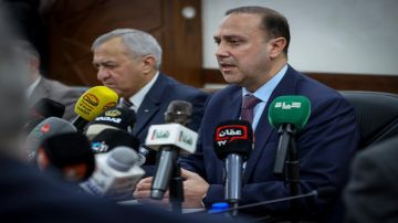 المومني: لن نتهاون مع مروجي المعلومات المضللة المومني: لن نتهاون مع مروجي المعلومات المضللة