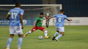 قمة كروية تجمع الوحدات والفيصلي بالدوري غداً