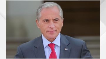 رئيس الوزراء يهنئ الزيدي بتكليفه برئاسة مجلس الوزراء العراقي