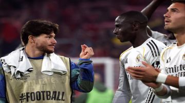 موسم ريال مدريد يتداعى وشبح الخروج من دون لقب كبير يلاحقه