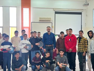 من الإيقاع إلى الرسم برامج شبابية تنمي الإبداع والمهارات في مراكز شباب إربد.